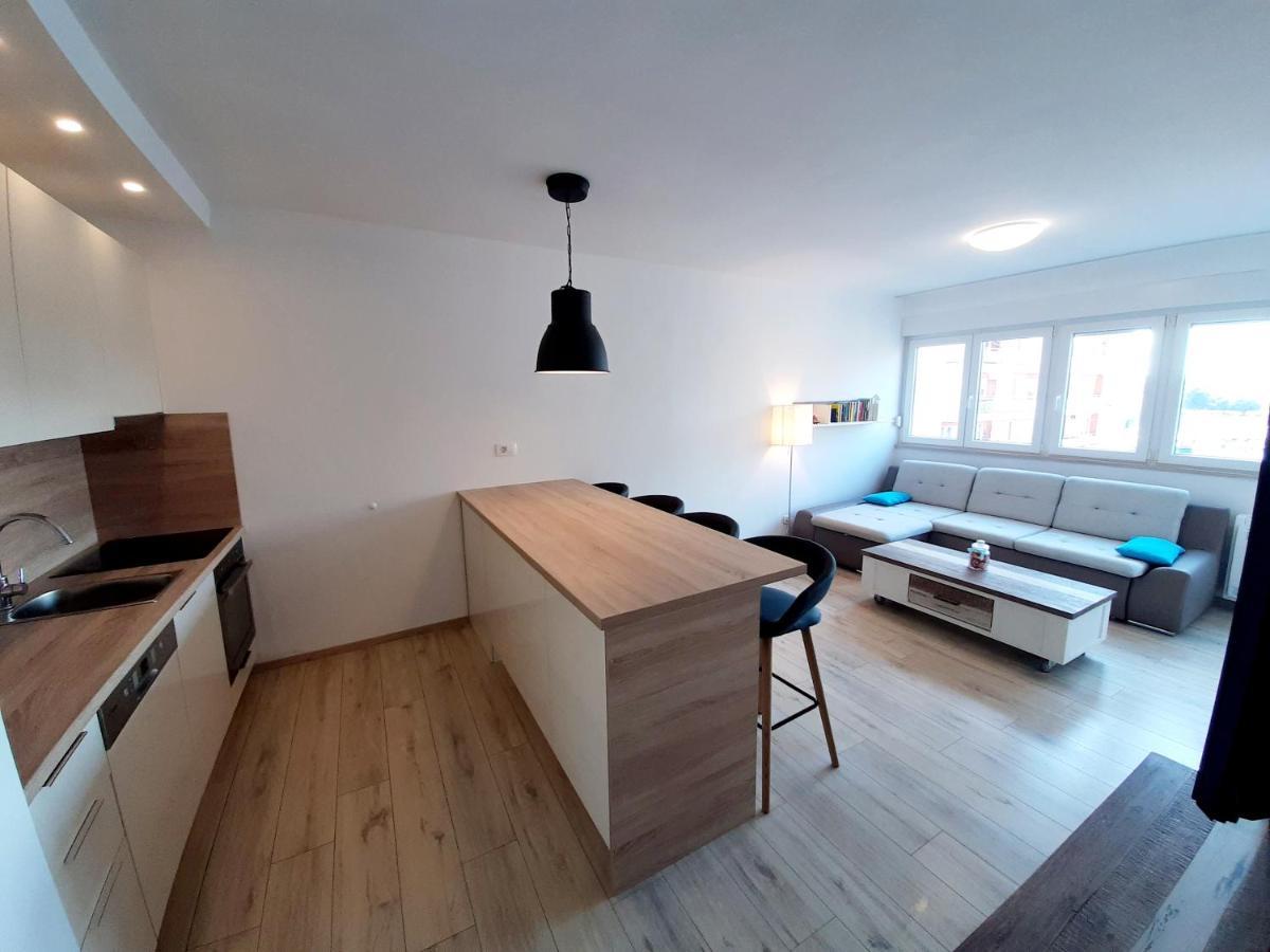 Apartment Providenca Задар Екстер'єр фото
